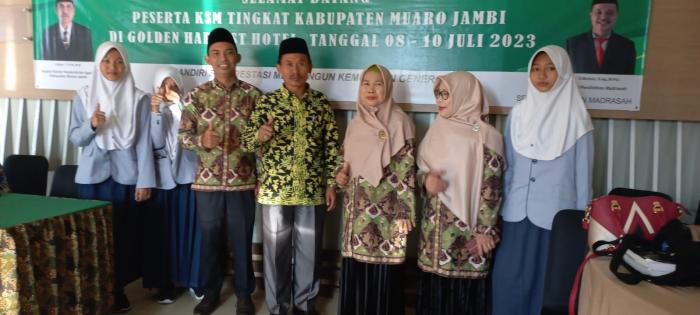 6 orang siswi MTs N 3 Muaro Jambi mengikuti KSM tingkat kabupaten Muaro Jambi