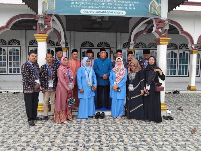 Panitia Cabang Lomba Musabaqah Hadits Siap Bertugas di Masjid Jamiatul Arifin Sengeti