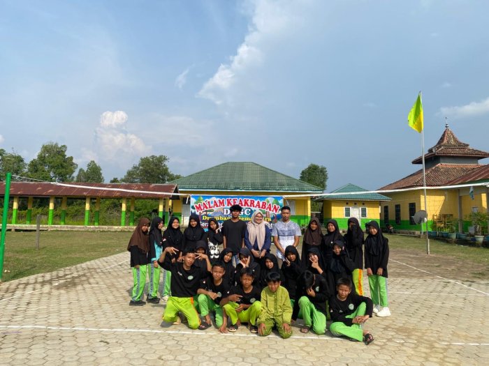 Pembukaan Makrab Drumband Gema Citra MTsN 3 Muaro Jambi: Tingkatkan Kekompakan dan Semangat Kebersamaan