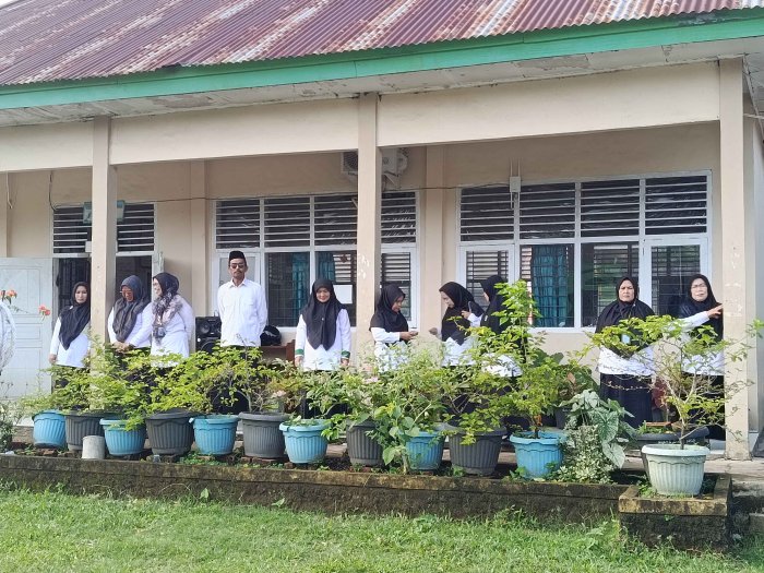 Siaga Mengawasi! Guru MTsN 3 Muaro Jambi Terima Arahan Lengkap Sebelum Asesmen Dimulai