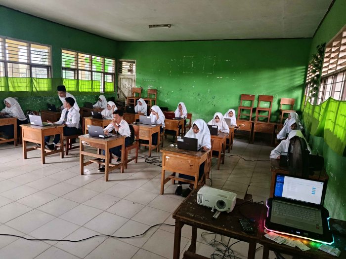 TKA Gelombang 1 Sesi 1 MTsN 3 Muaro Jambi Berjalan Aman dan Lancar