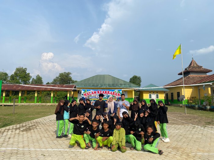 Pelatih Drumband Gema Citra MTsN 3 Muaro Jambi, Lisa, Fokuskan Latihan pada Irama dan Kekompakan