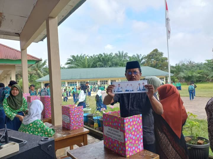 Pemilihan Ketua OSIM MTsN 3 Muaro Jambi Periode 2025/2026 Resmi Digelar
