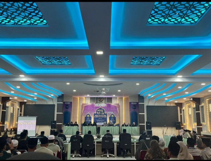 Dukungan Tak Pernah Padam, MTsN 3 Penuhi Tribun Fahmil Quran Putri