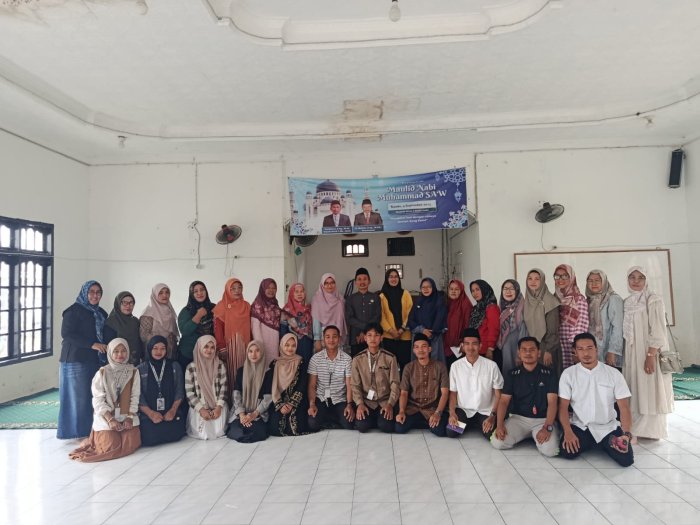 MTsN 3 Muaro Jambi Lepas Dua Guru Terbaik yang Dilantik sebagai PPPK