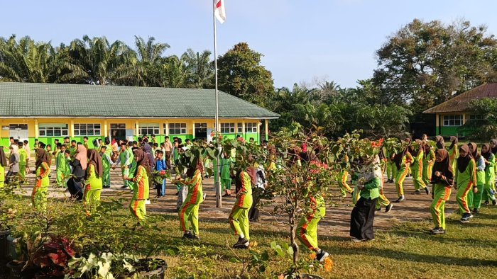 MTsN 3 Muaro Jambi Gelar Senam Sehat Setiap Rabu Pagi