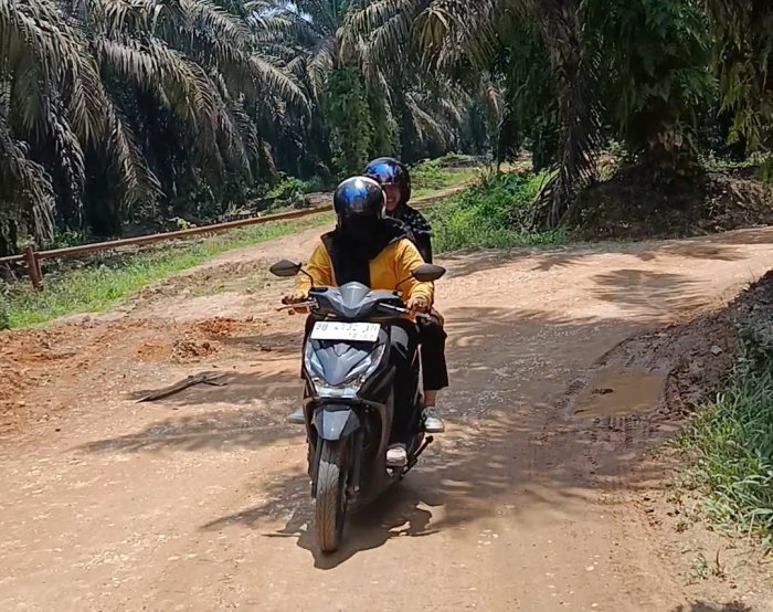 Waka Humas MTsN 3 Muaro Jambi: Kunjungan Ini Membuat Kita Tahu Usaha Siswa untuk ke Madrasah