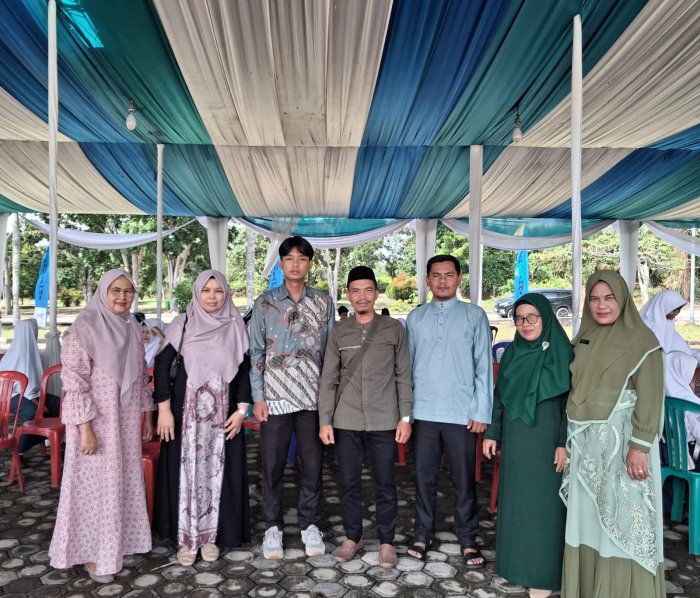 Hari Kedua, Guru MTsN 3 Muaro Jambi Dampingi Siswa Meramaikan Lomba Tilawah Remaja dan Dewasa di Arena Utama MTQ