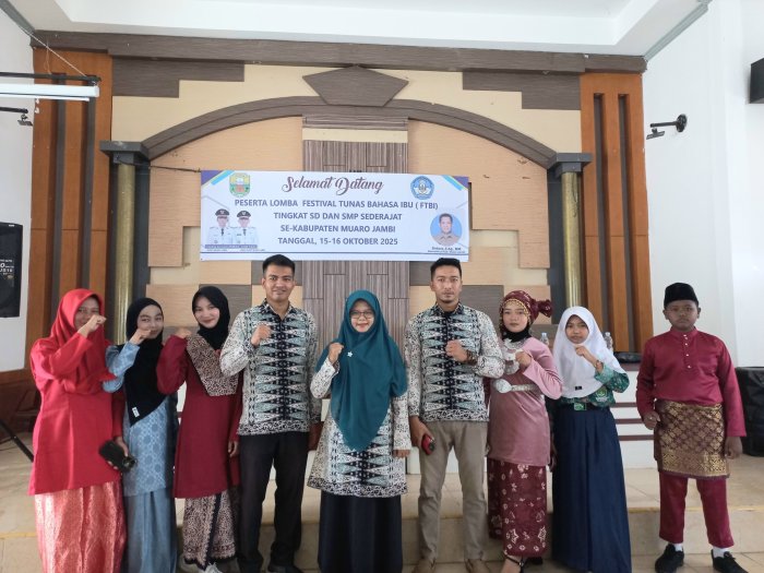Siswa-Siswi MTsN 3 Muaro Jambi Ikuti Festival Tunas Bahasa Ibu Tingkat Kabupaten Muaro Jambi
