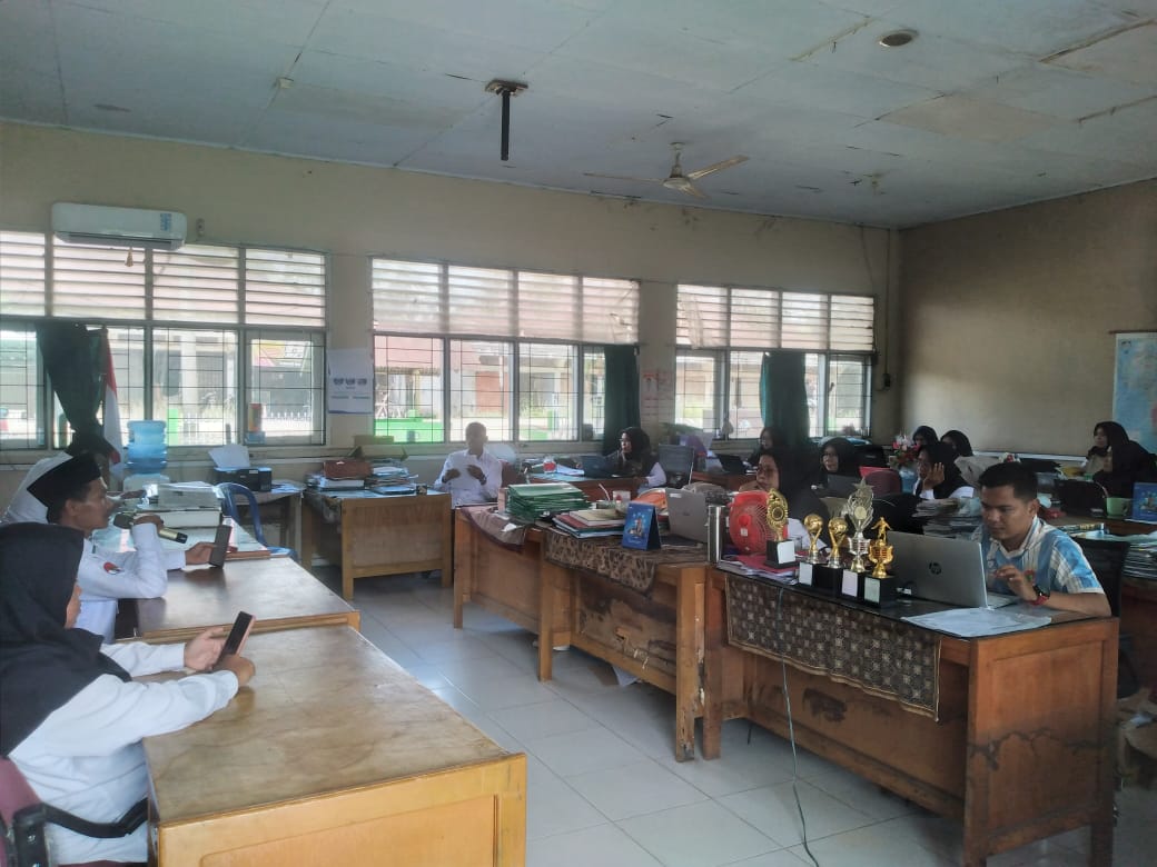 Rapat bulanan ke dua di bulan JUNI, bahas libur kalender akademik