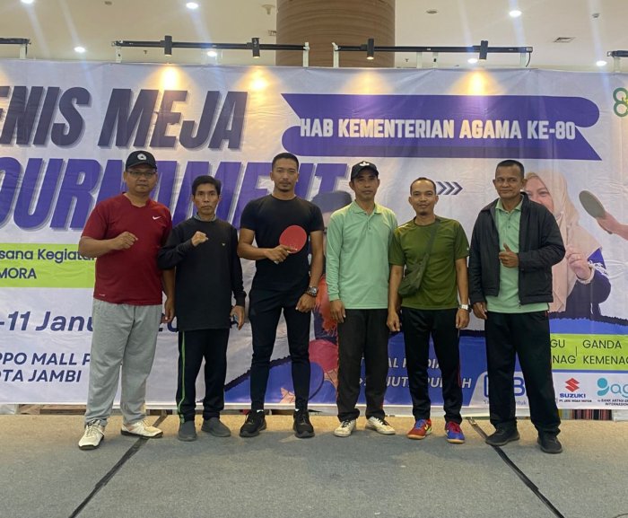 Pak Hafiz dan Abu Bakar Wakili MTsN 3 Muaro Jambi pada Turnamen Tenis Meja HAB Kemenag ke-80