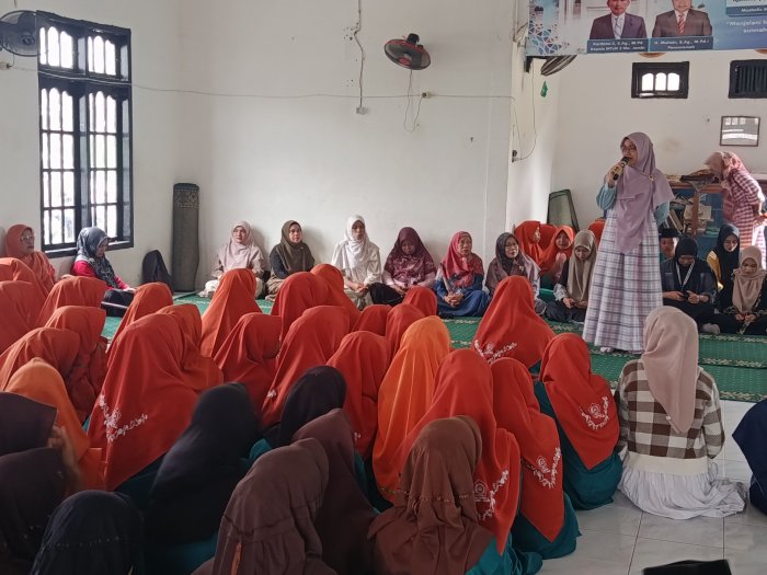 Perpisahan dengan Guru Kebanggaan MTsN 3 Muaro Jambi, Miss Asmara Linda, S.S.