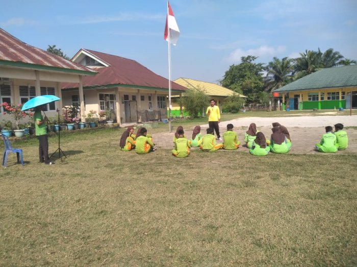 Guru PJOK Tris Sutrisno, S.Pd Buat Video Pembelajaran Basket