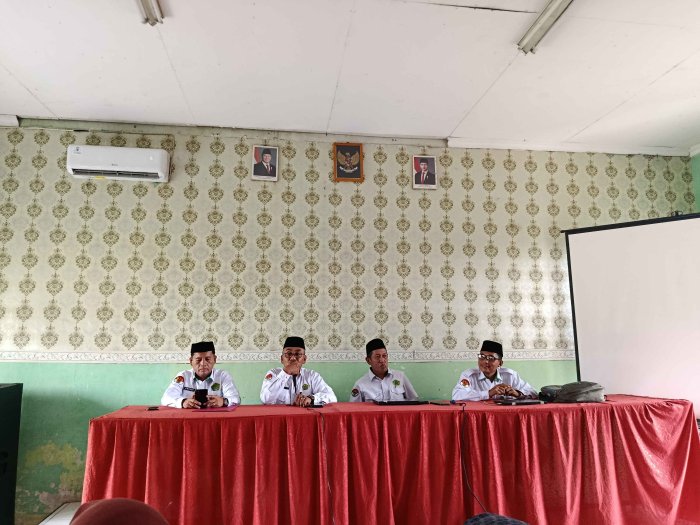 MGMP MTs Se-Kecamatan Sekernan, Jambi Luar Kota, dan Maro Sebo Digelar di MTsN 3 Muaro Jambi