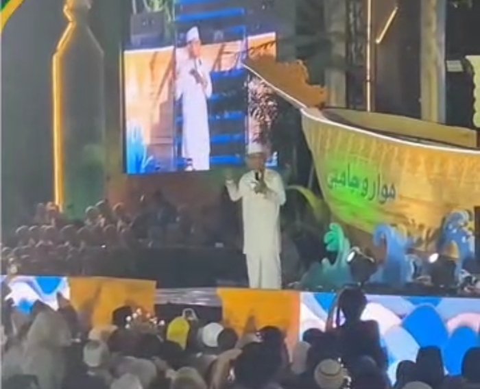 Guru MTsN 3 Muaro Jambi Antusias Hadiri Pembukaan MTQ untuk Saksikan Ceramah Ustadz Dasad Latif